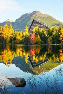 Mountain lake Strbske pleso (Strbske lake) in autumn time. High Tatras national park, Slovakia