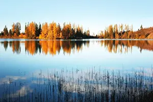 Mountain lake Strbske pleso (Strbske lake) in autumn time. High Tatras national park, Slovakia