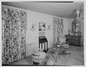 Domicile Prints: Mrs. Harry Haber, residence in Harrison, New York