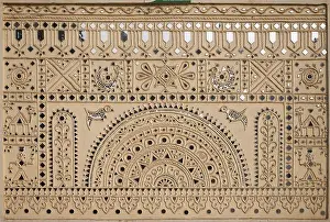 New Delhi Prints: Mud-Mirror work is commonly known as Lipan or Lippan work in western India