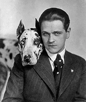 Relationship Prints: N/A. English: Actor Eugeniusz Bodo and his dog Sambo