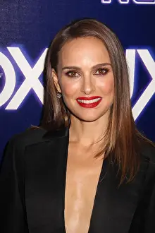 Beverly Hills Prints: Natalie Portman 12/05/2018 The Los Angeles Premiere of Vox Lux held at the Arclight Hollywood in Los Angeles