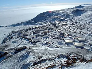 Federal Employee Prints: The National Science Foundation's McMurdo Station
