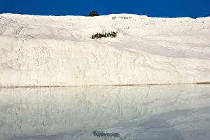Anatolia Prints: Natural travertine pools nd terraces in Pamukkale. Pamukkale, Turkey
