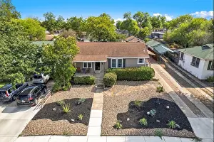 Texas Prints: a neighborhood with homes
