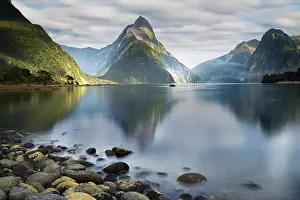 Waters Edge Prints: New Zealand, South Island, Fjordland National Park, Milford Sound