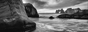 Arch Prints: New Zealand, South Island, Wharariki Beach