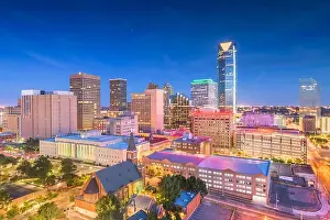 Oklahoma City, Oklahoma, USA downtown skyline at twilight