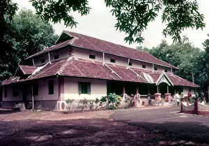 Kerala Prints: Old Kerala Kalamandalam building first revivalist dance school in India situated banks of River Bharathapuzha