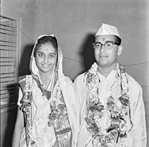 Saree Prints: old vintage 1900s black and white picture of Indian wedding ritual bride groom garland India 1940s