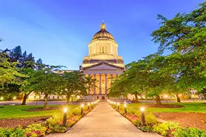 Olympia, Washington, USA state capitol building at dusk
