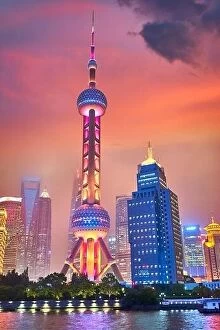 Cityscape Collection: Oriental Pearl TV Tower, Pudong, Shanghai, China