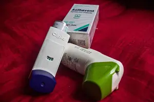 Asthmatic Prints: A pair of asthma pumps placed together
