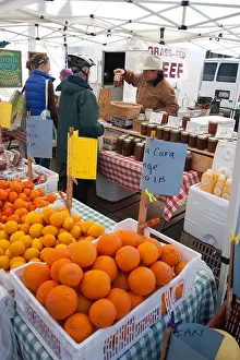 Farmers Market Prints: Palo Alto farmers market, University Avenue, Palo Alto, California, USA