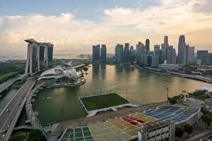 Images Dated 16th April 2017: Panorama of Singapore business district skyline and Singapore skyscraper in morning at Marina Bay