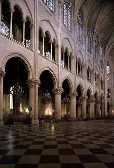 Frankreich Prints: Paris, Kathedrale Notre Dame, Wandaufbau im Mittelschiff