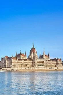 Images Dated 27th August 2017: Parliament building, Budapest, Hungary
