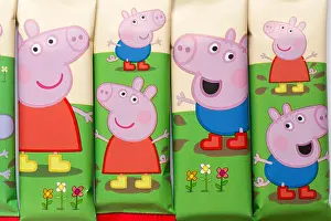 Temptation Prints: Peppa Pig muddy puddle bars from Kinnerton - white chocolate bars with a muddy puddle splat made in Great Britain