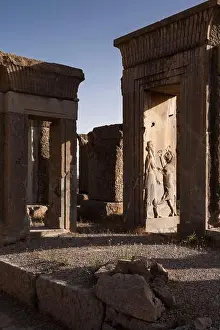 Palaces Prints: Persepolis, Bas-relief, palace of Darius the great(Tachara)