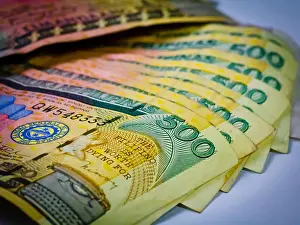 Dollars Prints: Philippine 500.00 peso bill