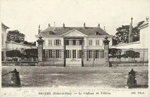 Historical Site Prints: A photograph from the early 20th century showing the Château de Villiers in Draveil