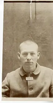 Profile Prints: Photograph of Hugh Draper. Bureau of Prisons, Inmate case files
