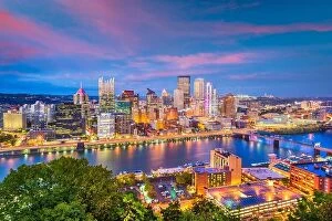 Images Dated 24th October 2017: Pittsburgh, Pennsylvania, USA skyline on the River