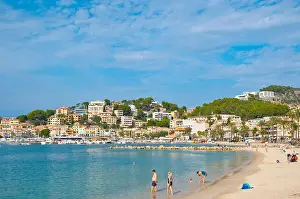 Sunbathers Prints: Platja de Port de soller, beach, Port de Soller, Mallorca, Balearic islands, Spain