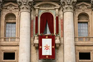 St Peters Prints: Pope's balcony, St. Peter's Basilica, Vatican, Rome, Lazio, Italy