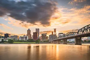 Portland, Oregon, USA skyline at dusk on the Willamette River