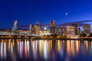 Portland, Oregon, USA skyline at night on the Willamette River