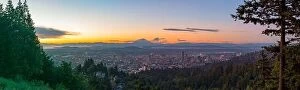 Images Dated 17th June 2018: Portland, Oregon, USA skyline panorama at dawn with Mt. Hood in the distance at dawn