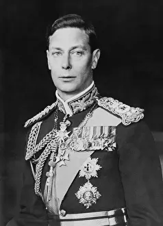 Forties Prints: Portrait photo c1940s of George VI (1895 - 1952)