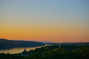Geologic Prints: Poughkeepsie, New York, USA: View of sunset over the Hudson River