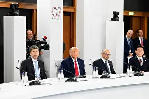 Handshake Prints: President Donald J. Trump attends G7 working session V