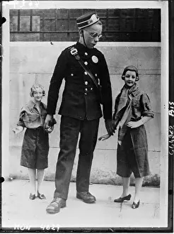 Road Travel Prints: A press photograph dated 1932 records a young messenger arriving with two models at the road camping exhibition