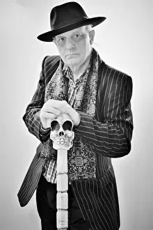 Stare Prints: Psychic Medium Craig Hamilton-Parker