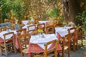 Images Dated 25th June 2017: Restaurant at Chania Old Town, Crete Island, Greece