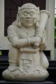 Heroic Prints: Retjo pentung statue. Reco pentung (Dwarapala) is a statue shaped like an astral creature