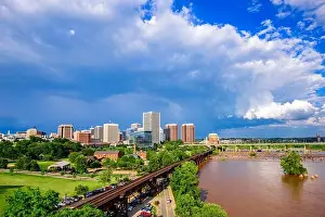 Richmond, Virginia, USA downtown park and skyline on the James River