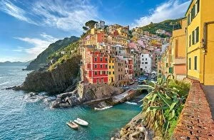 Images Dated 16th May 2016: Riomaggiore, Cinque Terre National Park, Liguria, Italy, UNESCO