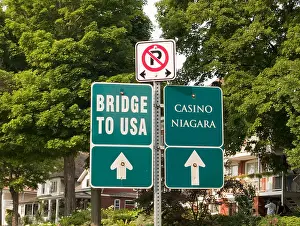 Major Prints: A road sign on the Canadian side of Niagara Falls