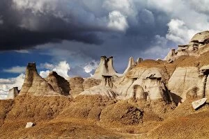 Images Dated 7th October 2015: Rock formations in Bisti Badlands, New Mexico, USA