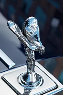 Gleaming Prints: Rolls Royce Spirit of Ecstasy
