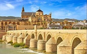 Images Dated 4th October 2016: Roman Bridge and Cordoba Mosque, Andalusia, Spain