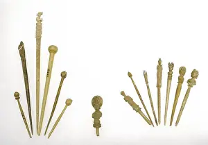 Inside View Prints: Roman hairpins or needles of bone