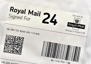 Parcel Prints: Royal mail signed for delivery label