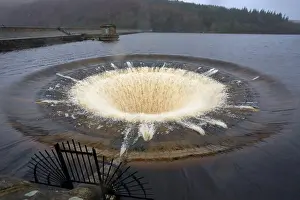 Rainfall Prints: Rt handside (when viewed from the dam) shaft spillway (plug hole)