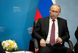 Prime Minister Prints: Russian president Vladimir Putin meeting Dutch premier Mark Rutte at the International Economic Forum in St