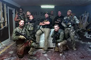 Vest Prints: Sabotage Year : 2014 USA Director : David Ayer Josh Holloway
